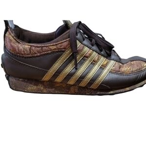 Kids **RARE** Floral K-SWISS Sneakers